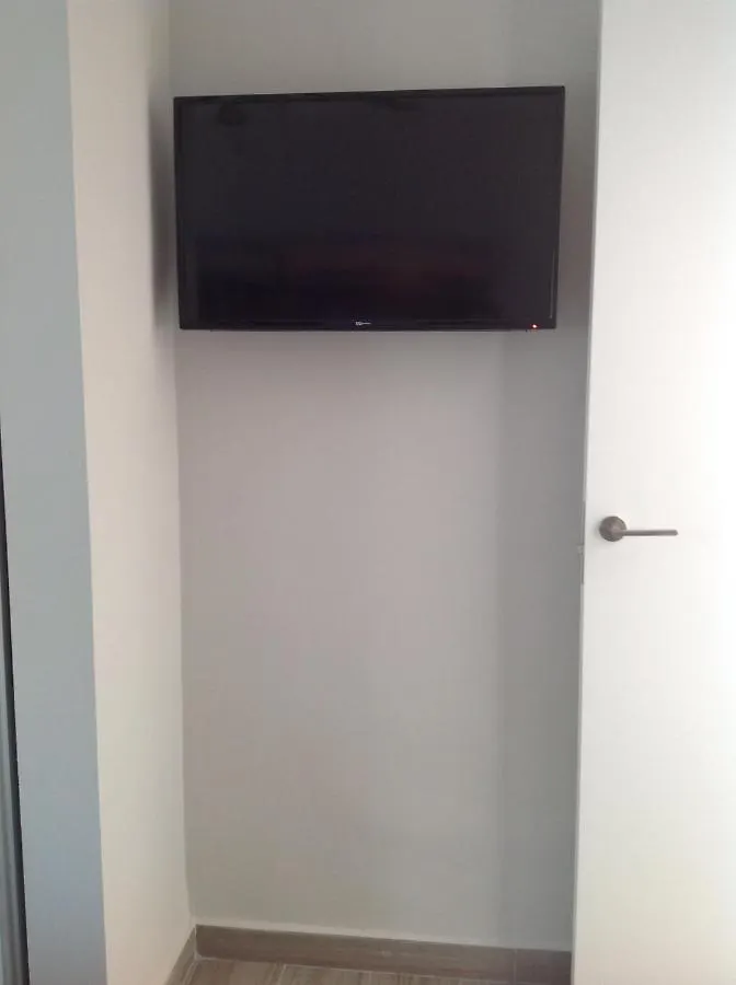 Apartamento Las Naciones 2 贝纳尔马德纳 公寓