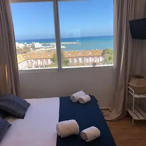 https://ole-puerto-marina-seaview.1costadelsol.com